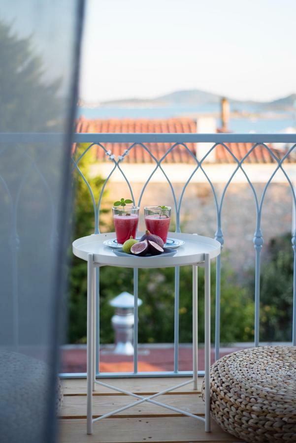 Cunda Sakin Hotel Buitenkant foto