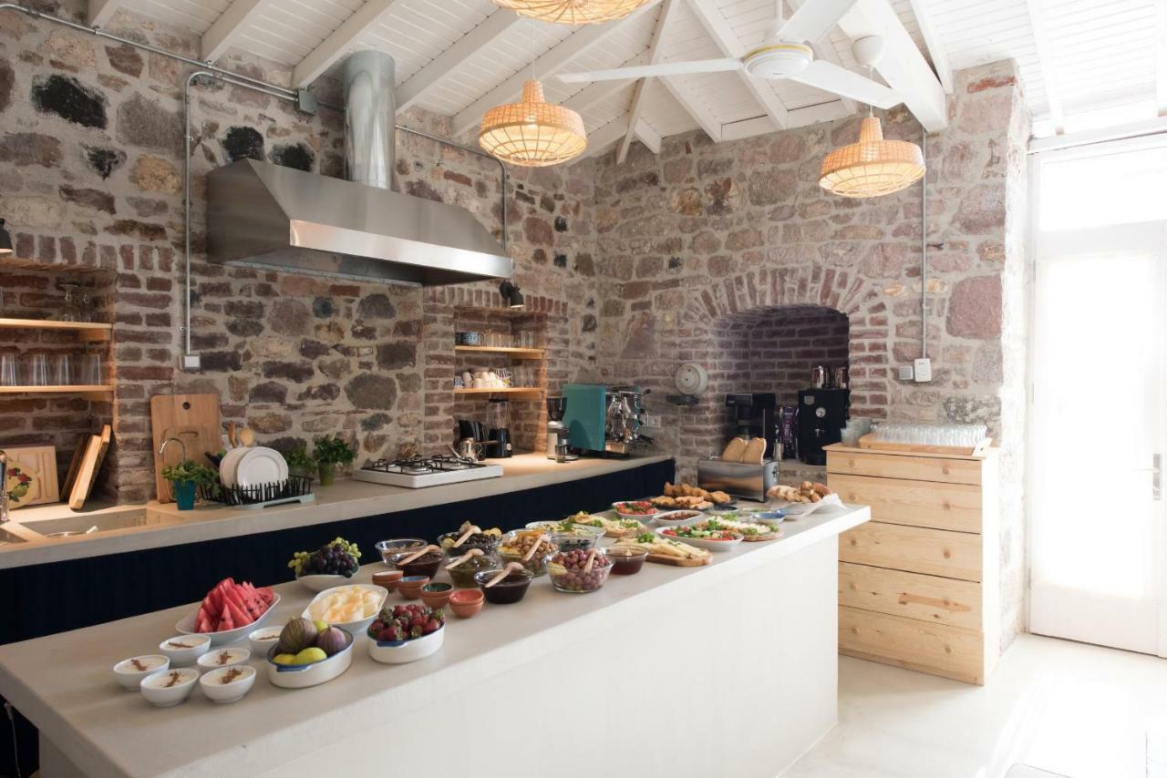 Cunda Sakin Hotel Buitenkant foto